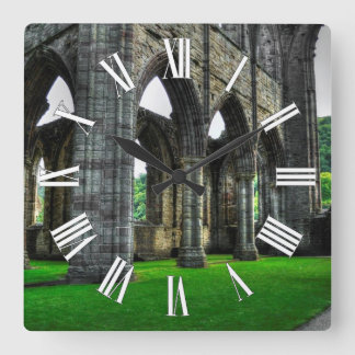 Reloj Cuadrado Abadía de Tintern, Monasterio Cisterciense, Gales