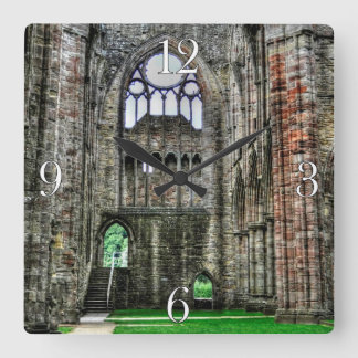 Reloj Cuadrado Abadía de Tintern, Monasterio Cisterciense, Gales