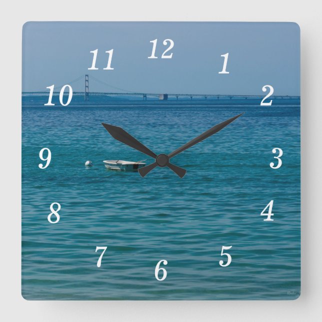 Reloj Cuadrado Afloat at Mackinac Wall Clock (Anverso)