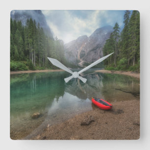 Reloj Cuadrado Agua   Lago Tirol del Sur, Italia