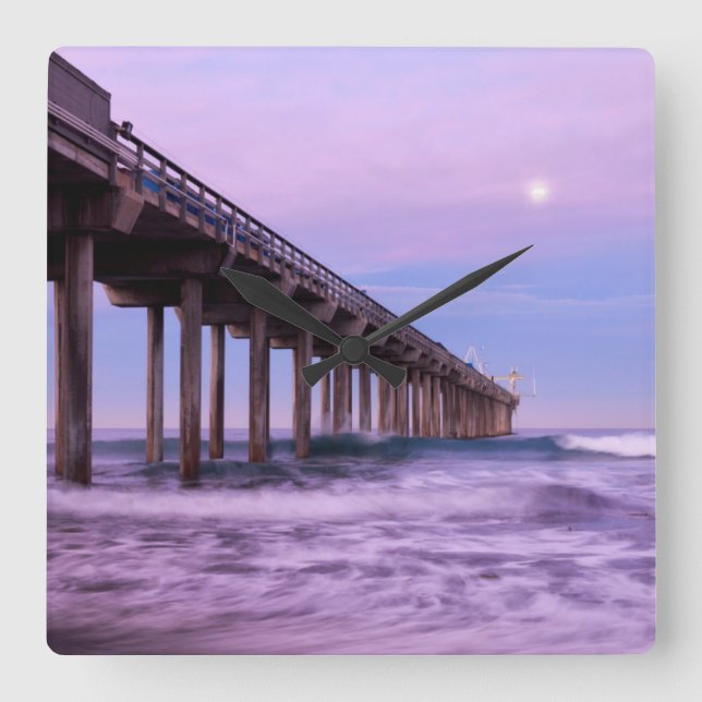 Reloj Cuadrado Amanecer morado sobre el muelle, California (Anverso)