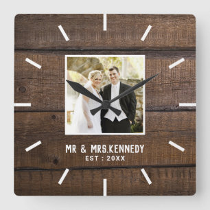 Reloj Cuadrado Aniversario de foto Boda personalizado de Barnwood
