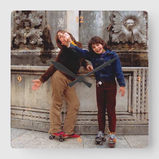 Reloj Cuadrado Antes De La Guerra. (Anverso)