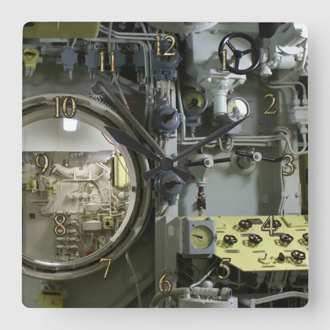 Reloj Cuadrado antiguo submarino retro (Anverso)