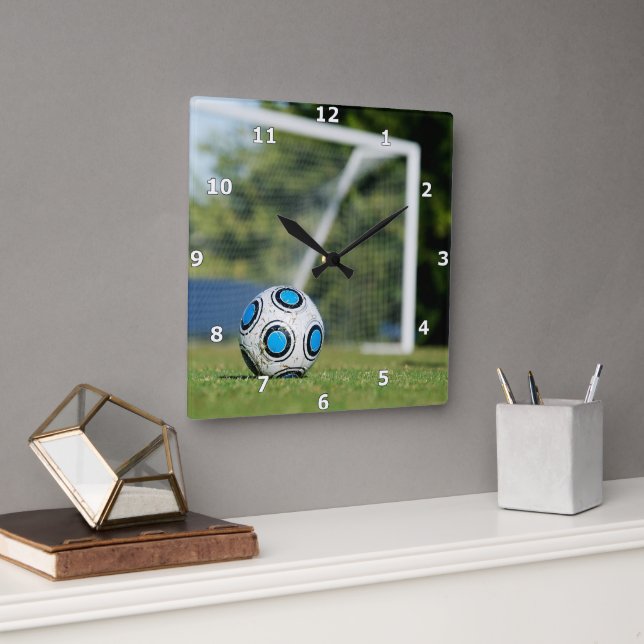 Reloj Cuadrado Balón de fútbol con gol (Oficina)