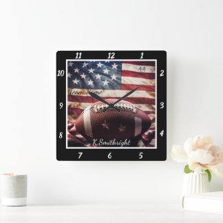 Reloj Cuadrado Bandera de fútbol patriótico