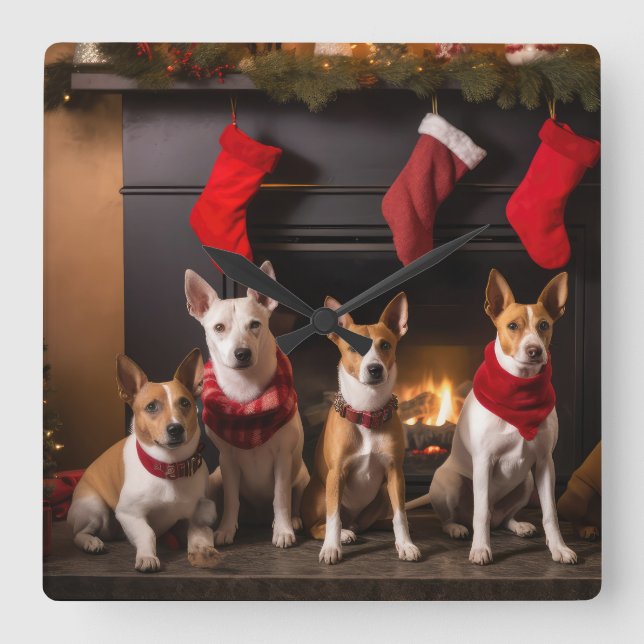 Reloj Cuadrado Basenji junto a la chimenea Navidad (Anverso)