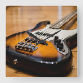 Reloj Cuadrado Bass Guitar