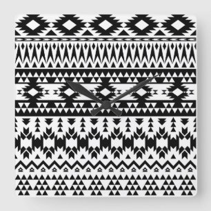 Reloj Cuadrado Black and White Aztec geometric vector pattern