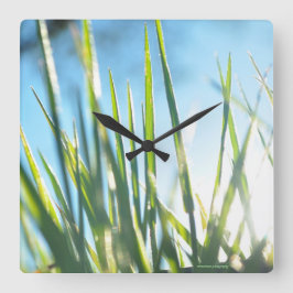 Reloj Cuadrado Blades iluminados por el sol