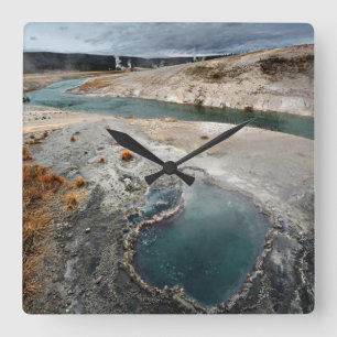 Reloj Cuadrado Blue Hole