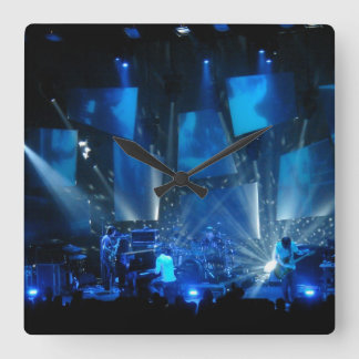 Reloj Cuadrado blue light effects concert