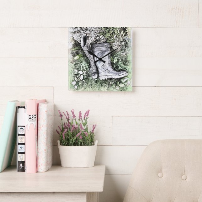 RELOJ CUADRADO BOTAS (Sala de lectura)