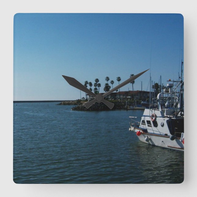 Reloj Cuadrado Bote en Oceanside, CA Wall Clock (Anverso)