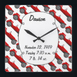 Reloj Cuadrado Boys Room Classic Car Gifts Sweet Red Retro Car<br><div class="desc">Personalizado Classic Car Gifts Sweet Red Retro Car Baby Stats on Cute Little Keepsakes para la madre o abuela del pequeño hombre!</div>