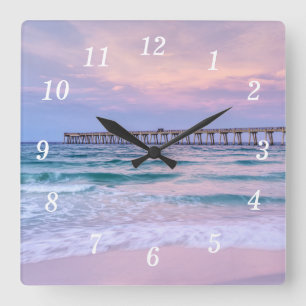 Reloj Cuadrado Buenos días Navarre Beach Pier Wall Clock