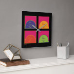 Reloj Cuadrado Cacahuetes | Arte pop moderno es Charlie Brown<br><div class="desc">Echa un vistazo a este colorido diseño de Peanuts estilo pop con Charlie Brown.</div>