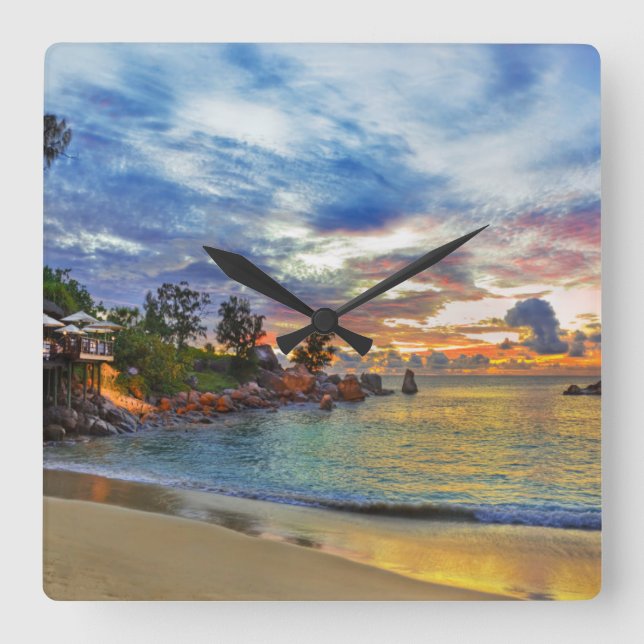 Reloj Cuadrado Cafe On Tropical Beach At Sunset (Anverso)
