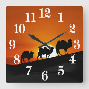 Reloj Cuadrado Camellos en la puesta del sol