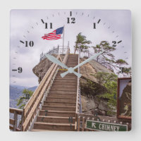 Camino a la roca de la chimenea