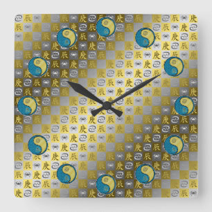 Reloj Cuadrado Cáncer y Dragón de Metal