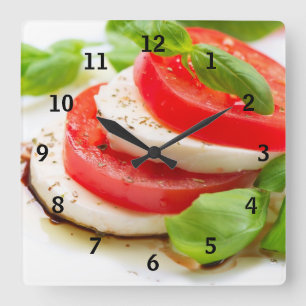 Reloj Cuadrado Caprese Salad. Tomato and Mozzarella slices