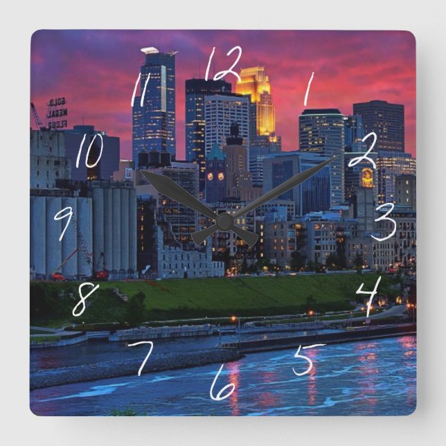 Reloj Cuadrado Caramelo del ojo de Minneapolis (Anverso)