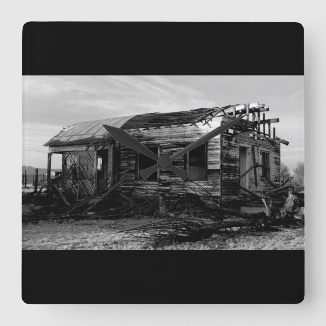 Reloj Cuadrado Casa Abandonada En Kelso California (Anverso)