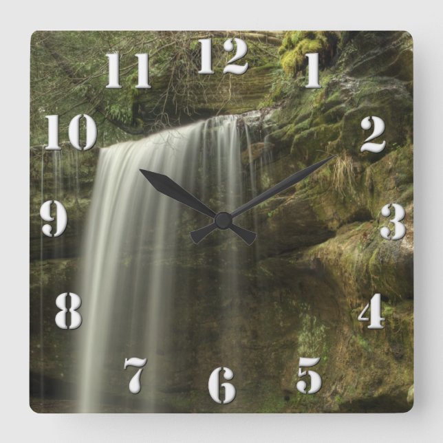 Reloj Cuadrado Cascada (Anverso)