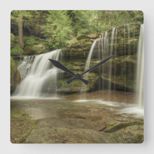 Reloj Cuadrado Cascada de Hidden Falls en Hocking Hills Ohio