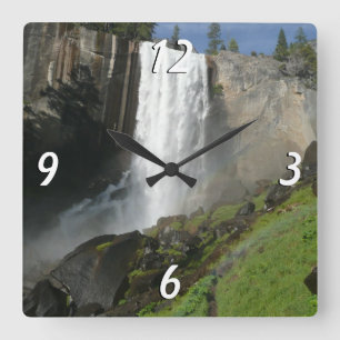 Reloj Cuadrado Cascada Vernal I en el Parque Nacional Yosemite