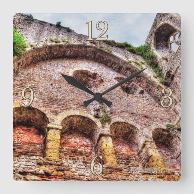 Reloj Cuadrado Castillo medieval de Chepstow Monmouthshire, Gales (Anverso)