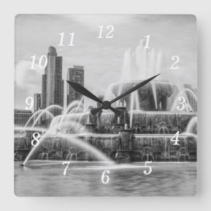 Reloj Cuadrado Chicago Buckingham Grayscale Wall Clock