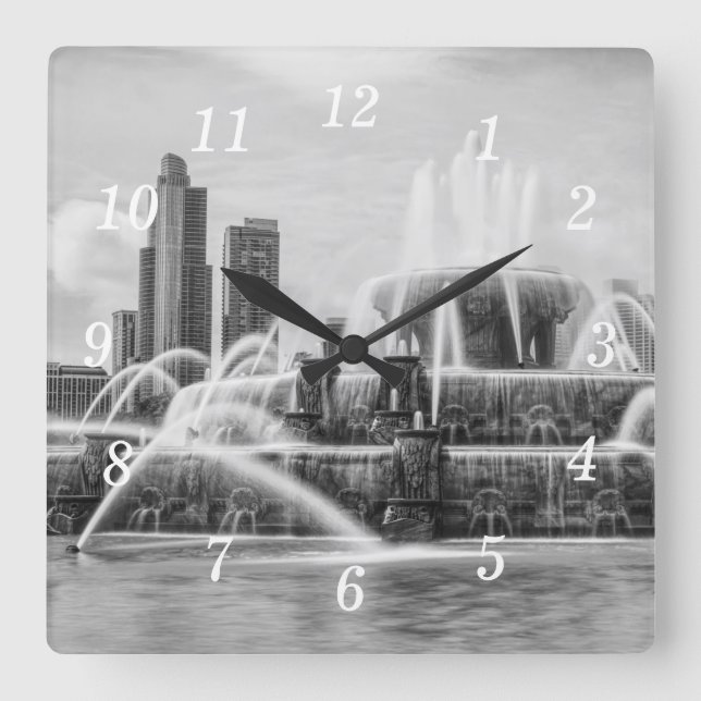 Reloj Cuadrado Chicago Buckingham Grayscale Wall Clock (Anverso)