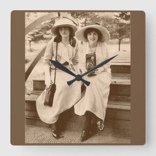Reloj Cuadrado chicas de cámara de aproximadamente 1910