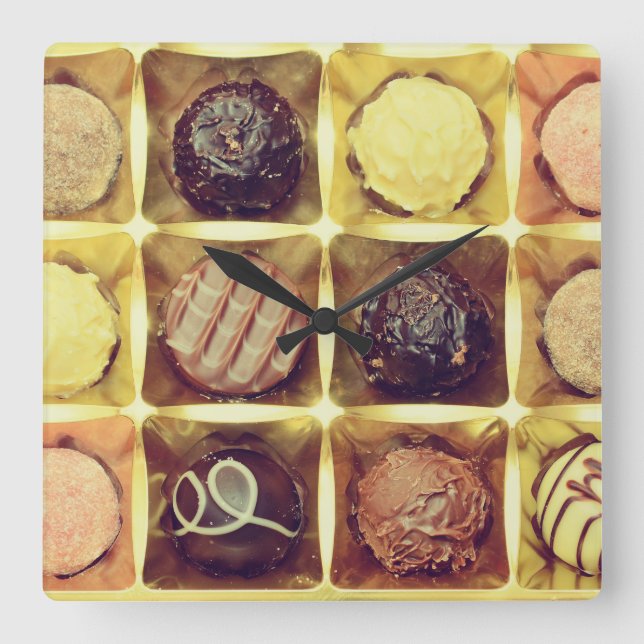 Reloj Cuadrado Chocolate pralines Square Wall Clock (Anverso)