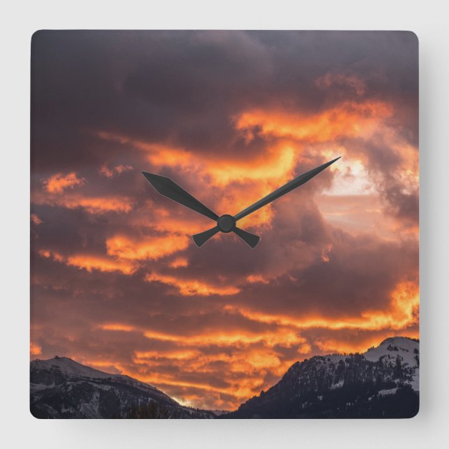 Reloj Cuadrado Cielos de bomberos al atardecer (Anverso)