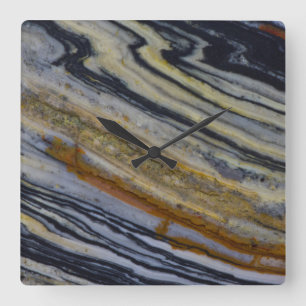 Reloj Cuadrado Close up of a Striated Jasper Slab