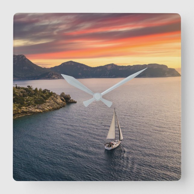 Reloj Cuadrado Coastline | Bodrum, Turkey (Anverso)