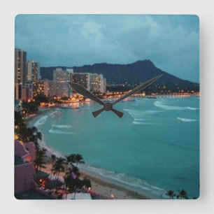 RELOJ CUADRADO COLECCIÓN DE LA HAWAIANA DE HAWAII