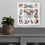 Reloj Cuadrado Collage de cuadrícula de fotos de memoria de la fa<br><div class="desc">Un hermoso regalo personalizado para tu padre que apreciará en los años venideros. Cuenta con un moderno diseño de fotografia de 13 cuadros para mostrar 13 de sus propios recuerdos de fotos familiares especiales. "Papá" diseñado en un hermoso estilo de escritura negra manuscrita. Cada foto está enmarcada con un simple...</div>