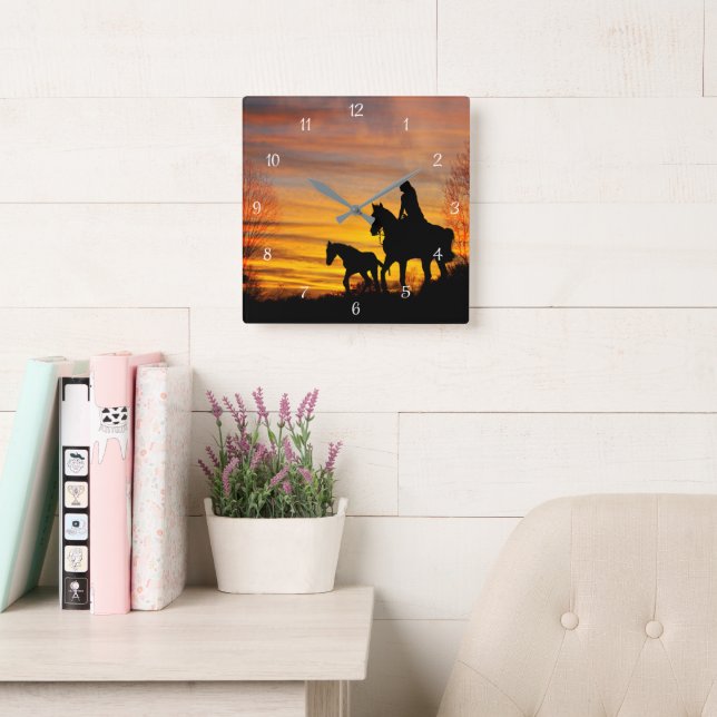 Reloj Cuadrado Cowgirl Sunset Trailride Wall Clock (Sala de lectura)