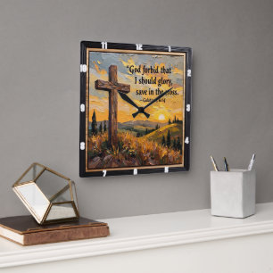 Reloj Cuadrado Cruz de Luz: Gloria del Atardecer