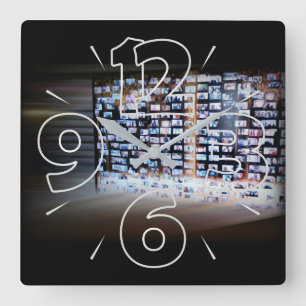 Reloj Cuadrado Cruzando fronteras en línea