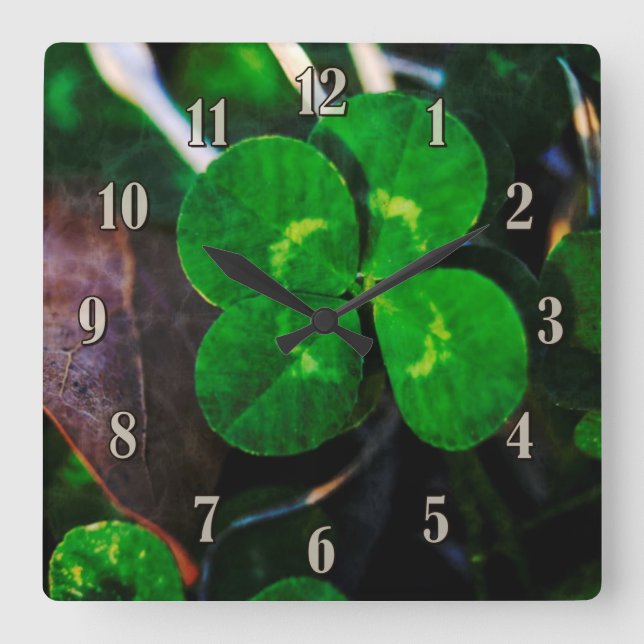 Reloj Cuadrado Cuatro Leaf Clover Lucky (Anverso)
