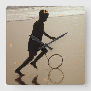 Reloj Cuadrado Cuidado