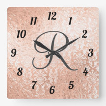 Damasco dorado monogramado Rosa