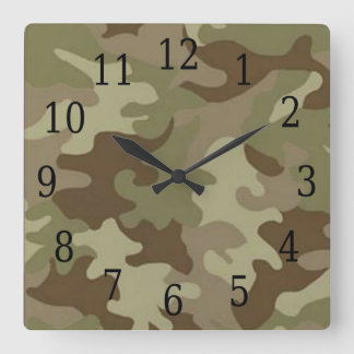 Reloj cuadrado de camuflaje