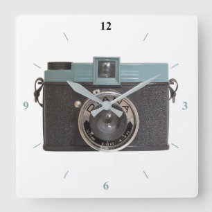 Reloj Cuadrado Diana Camera