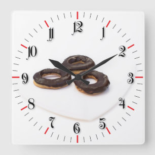 Reloj Cuadrado Donuts de chocolate